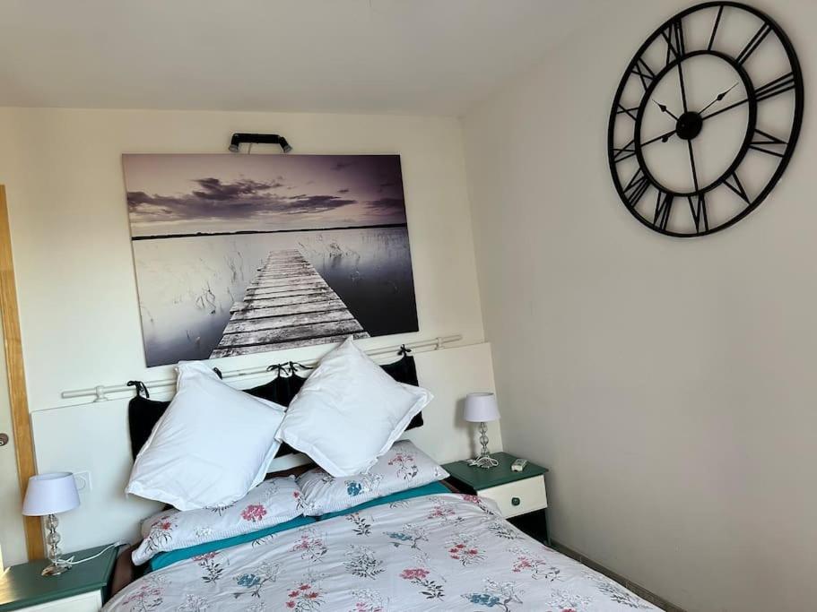 Moderne Mini Maison เลซิยอง คอร์เบรียส์ ภายนอก รูปภาพ